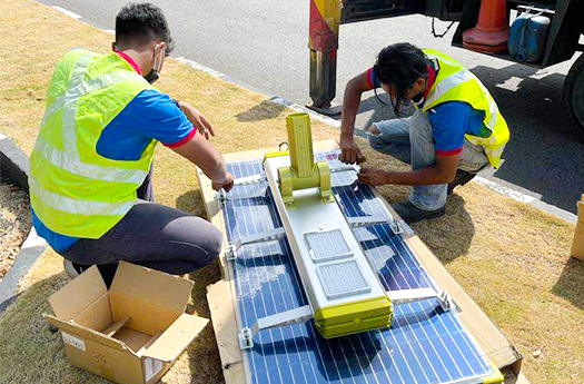 Projeto de luz de rua solar mono de dupla face de 150W na Malásia