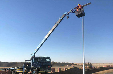 all in one solar street light