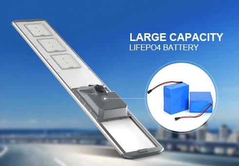 Bateria de lítio lifePo4 de grande capacidade embutida suporta 4-5 noites de iluminação após o carregamento completo. Tempo de iluminação mais longo de alta densidade, grande capacidade, vida útil mais longa, mais estável.